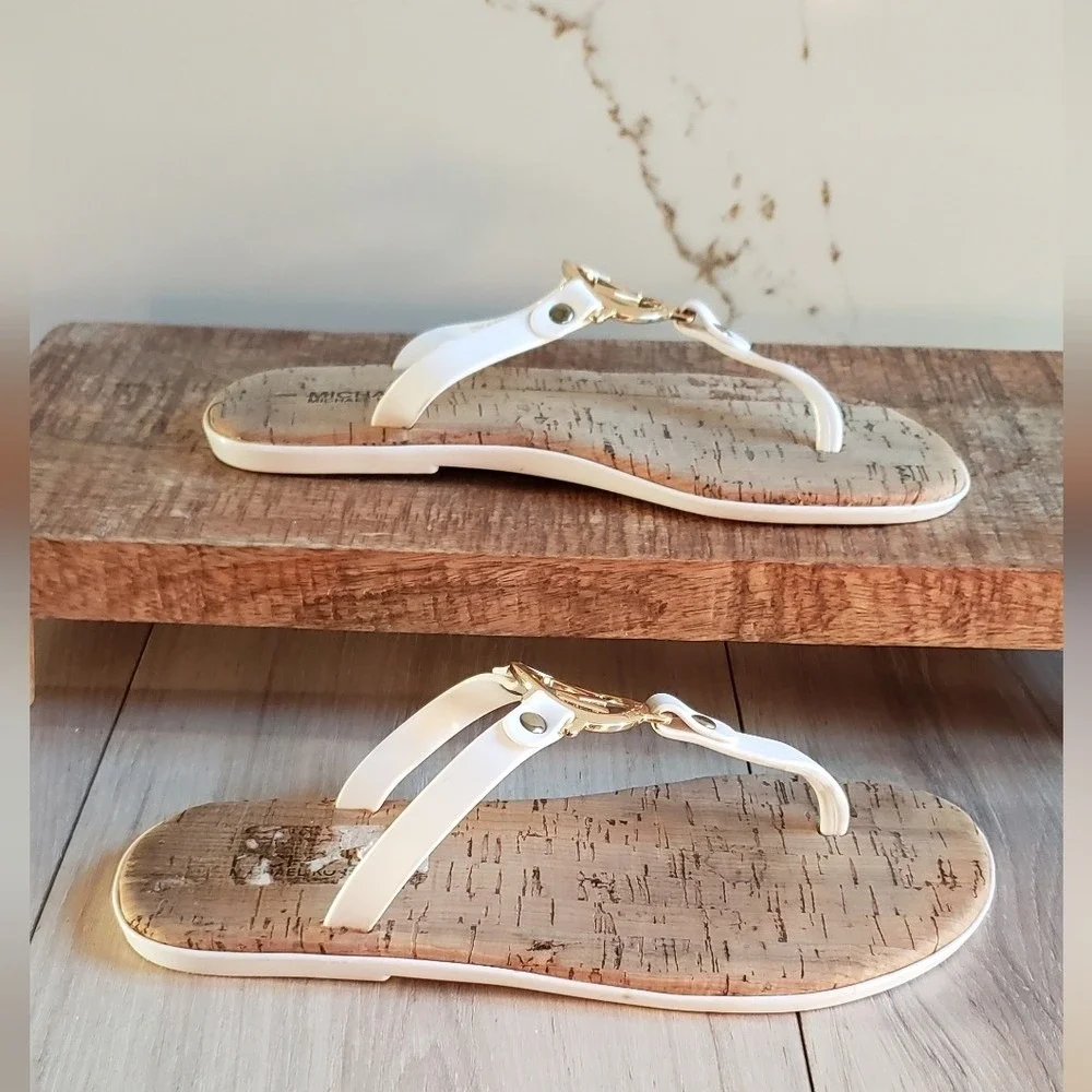 Michael Kors material pvc